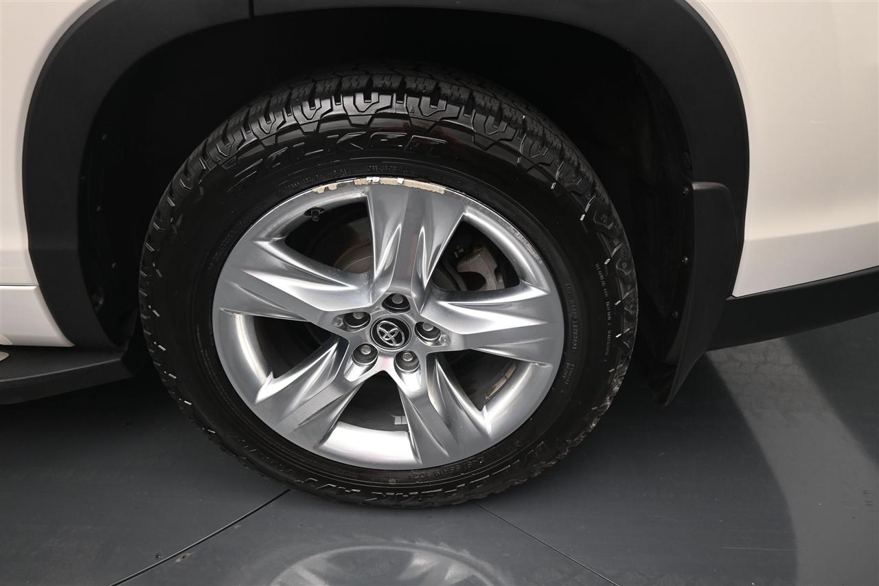 Toyota Highlander Limited AWD V6 2016