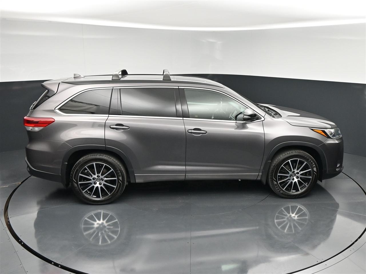 Toyota Highlander XLE AWD V6 2018