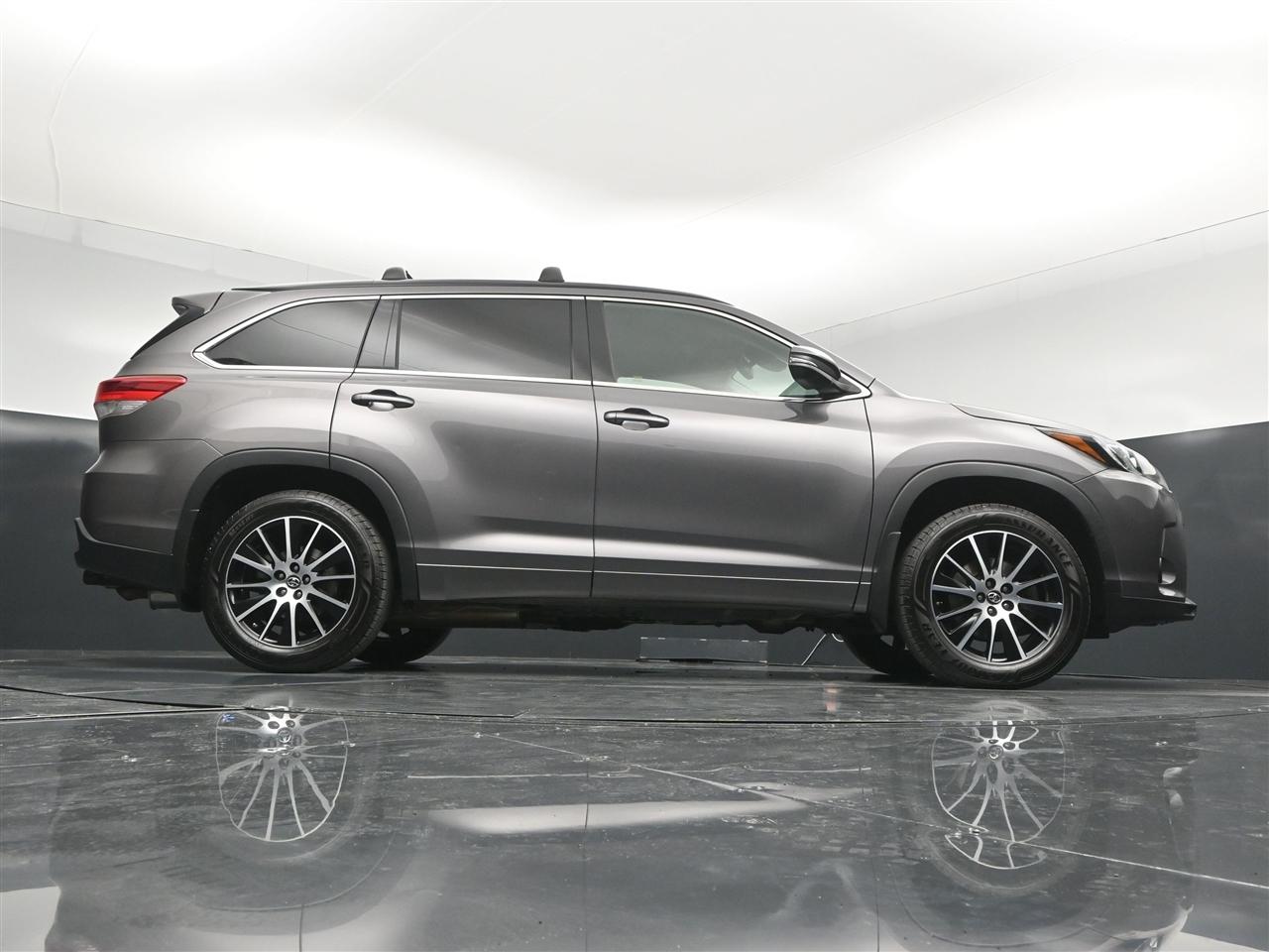 Toyota Highlander XLE AWD V6 2018