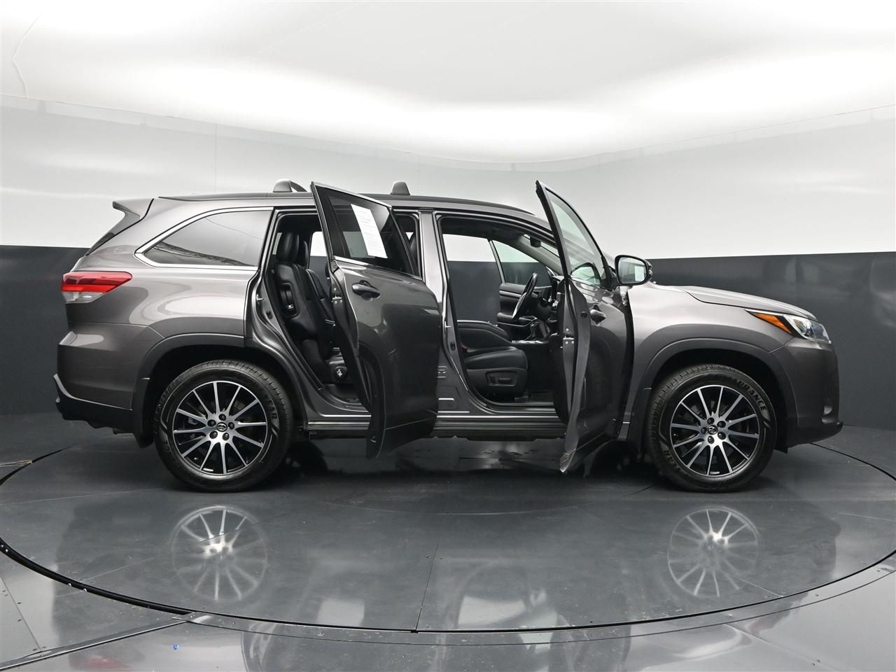 Toyota Highlander XLE AWD V6 2018