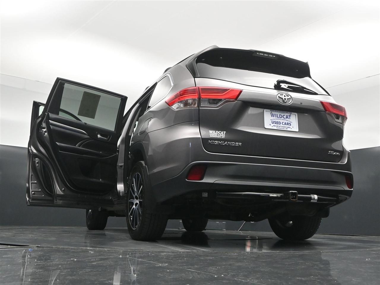 Toyota Highlander XLE AWD V6 2018