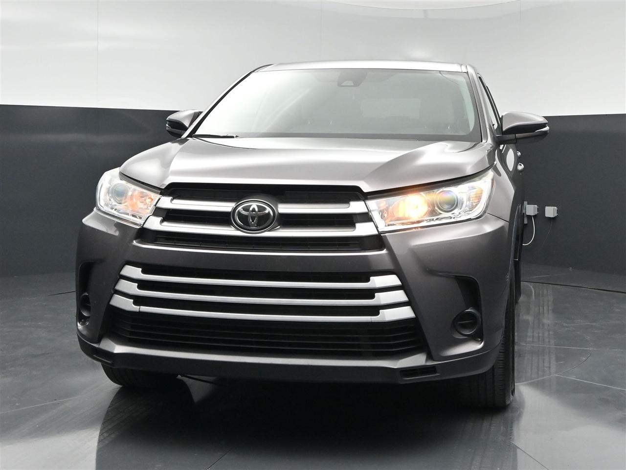 Toyota Highlander LE Plus AWD V6 2019