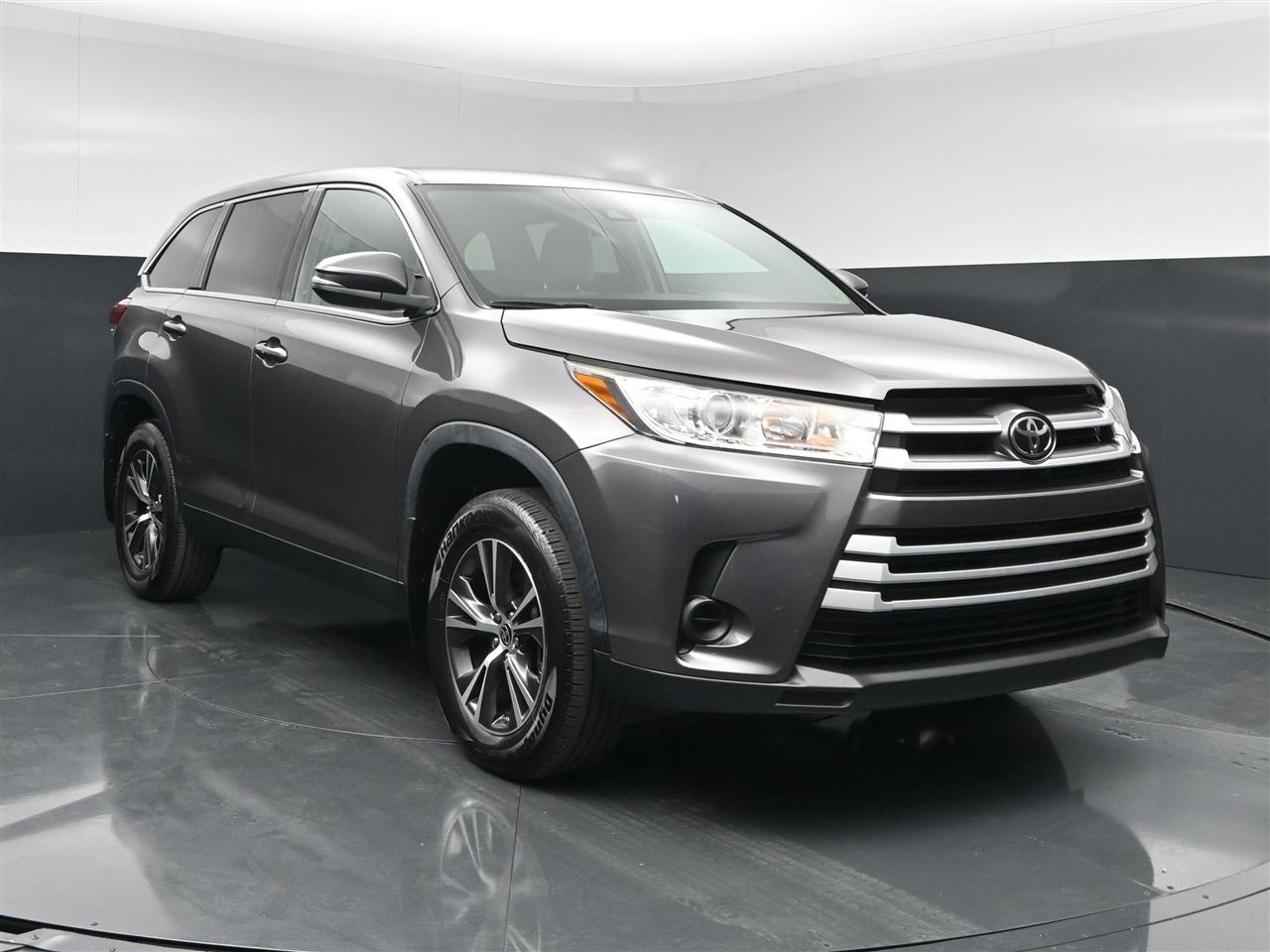 Toyota Highlander LE Plus AWD V6 2019