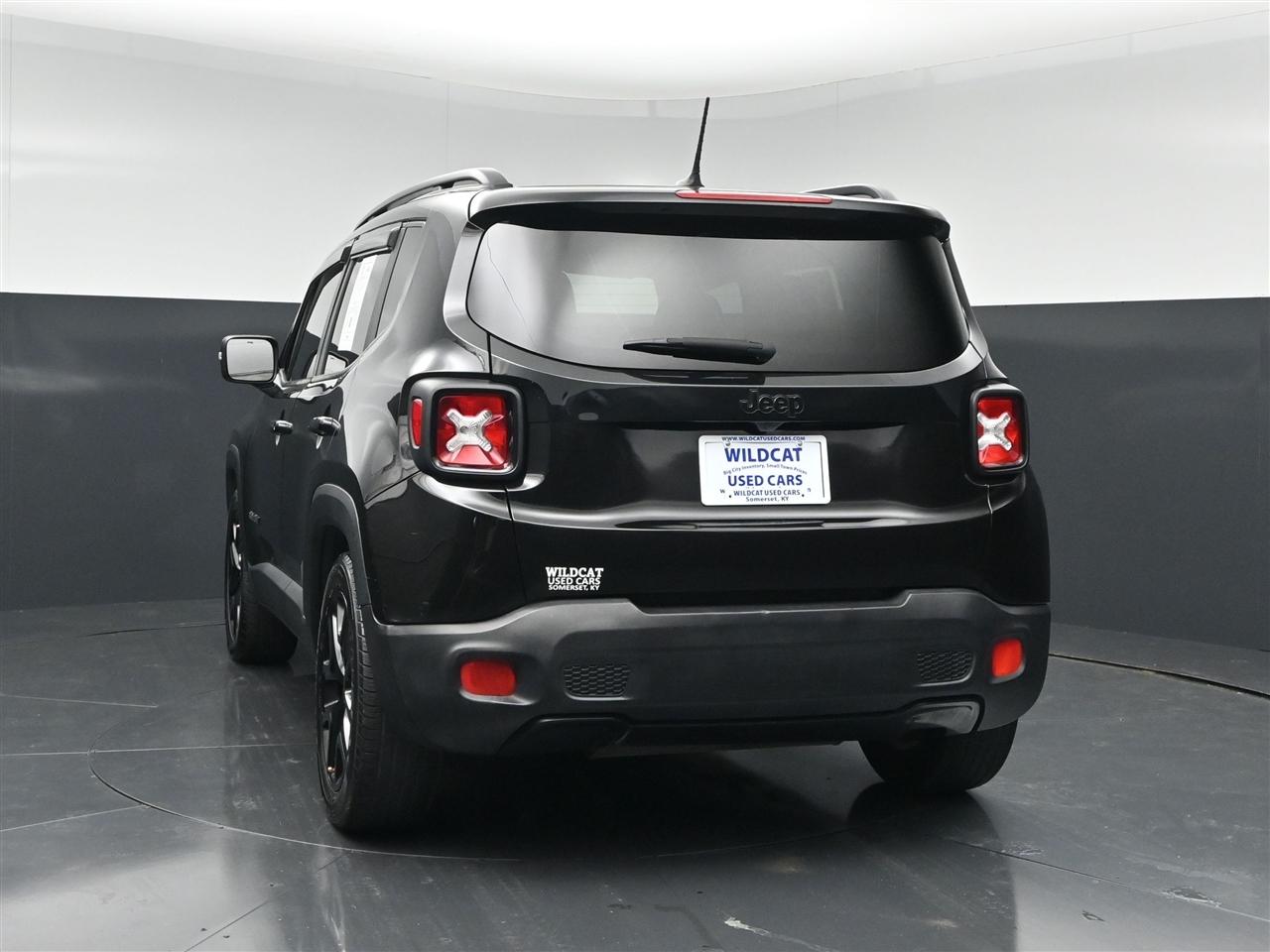 Jeep Renegade Latitude FWD 2017