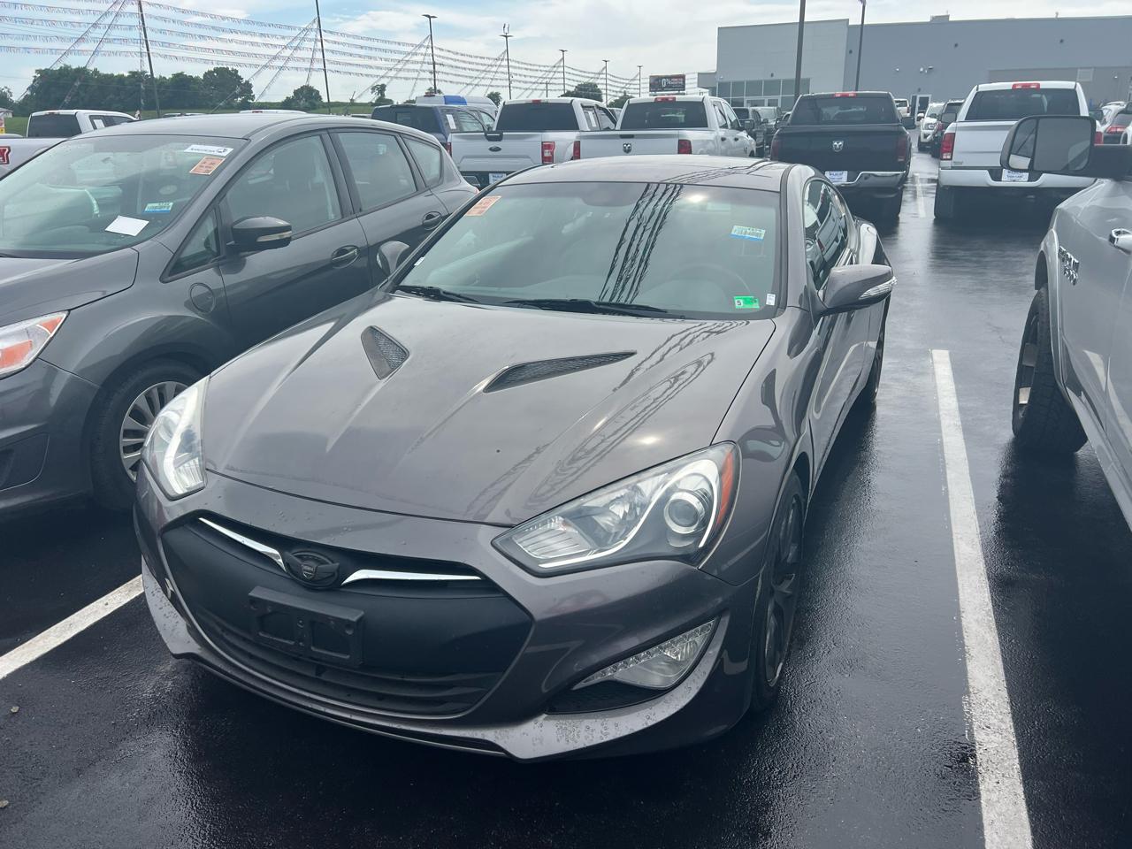 Hyundai Genesis Coupe 3.8 Grand Touring Auto 2013