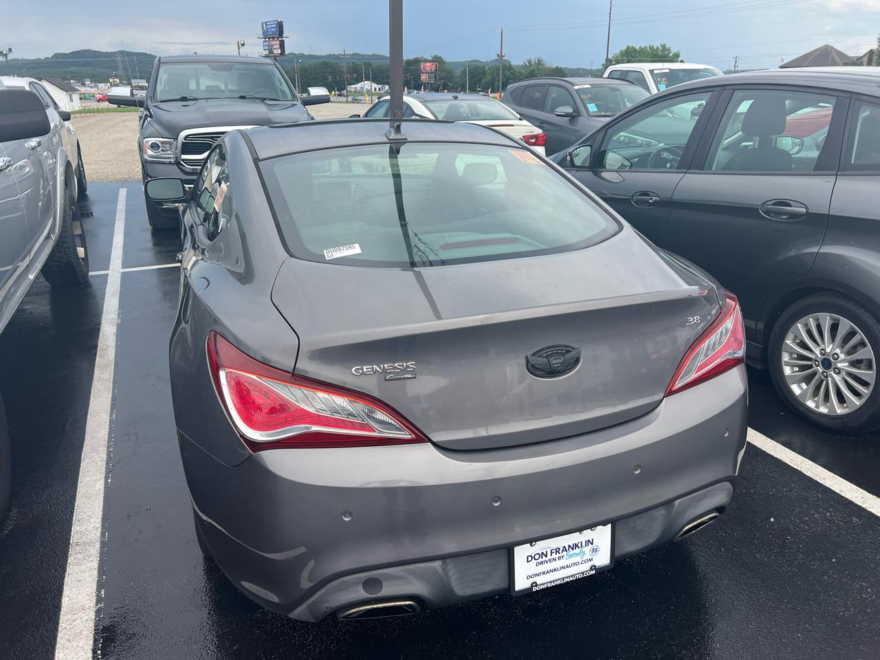 Hyundai Genesis Coupe 3.8 Grand Touring Auto 2013