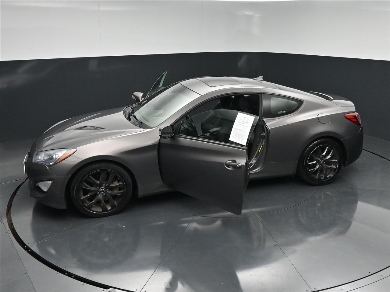 Hyundai Genesis Coupe 3.8 Grand Touring Auto 2013
