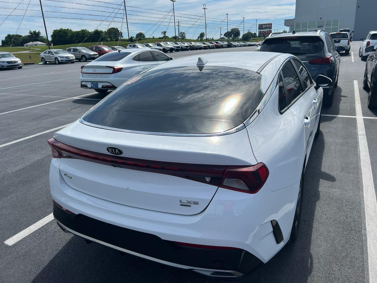 Kia K5 LXS 2021