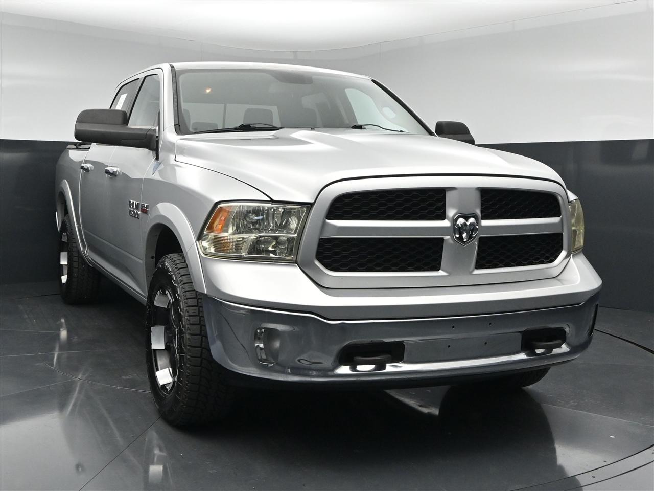 RAM 1500 SLT Crew Cab SWB 4WD 2013