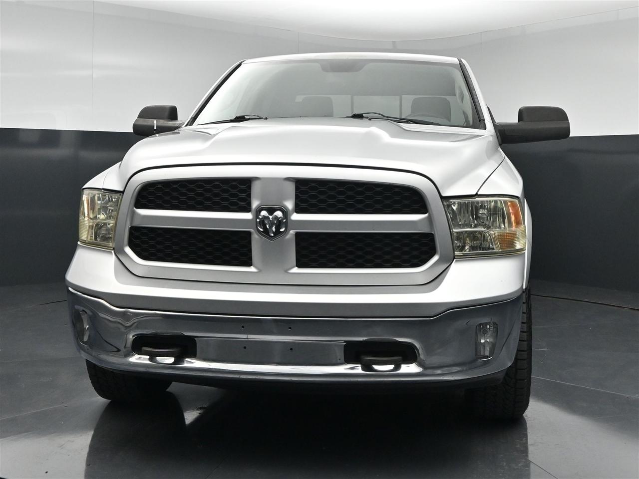 RAM 1500 SLT Crew Cab SWB 4WD 2013