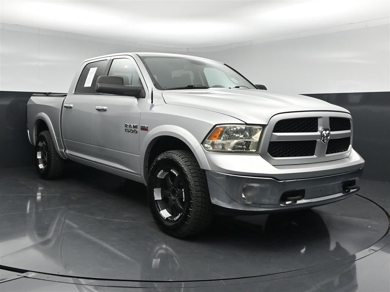 RAM 1500 SLT Crew Cab SWB 4WD 2013
