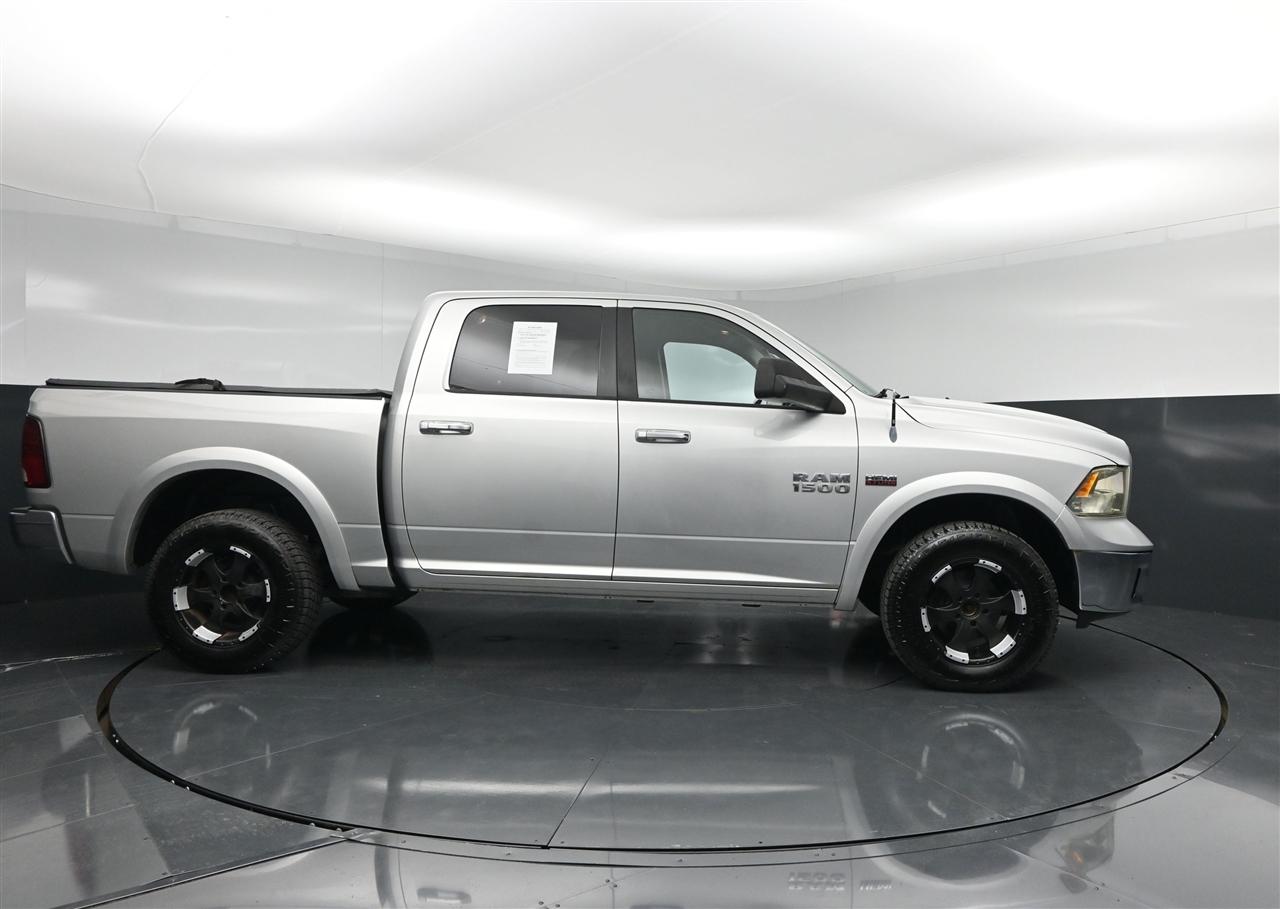 RAM 1500 SLT Crew Cab SWB 4WD 2013