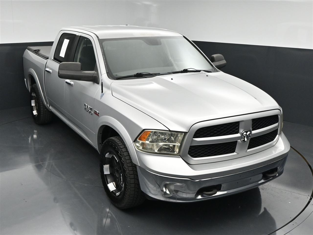 RAM 1500 SLT Crew Cab SWB 4WD 2013