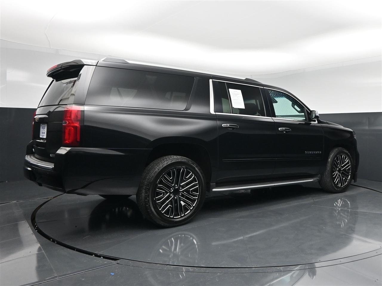 Chevrolet Suburban Premier 4WD 2018