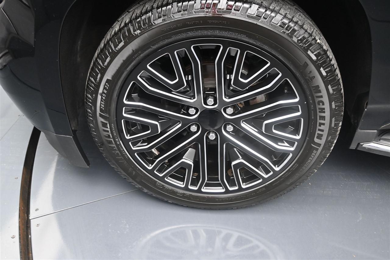 Chevrolet Suburban Premier 4WD 2018