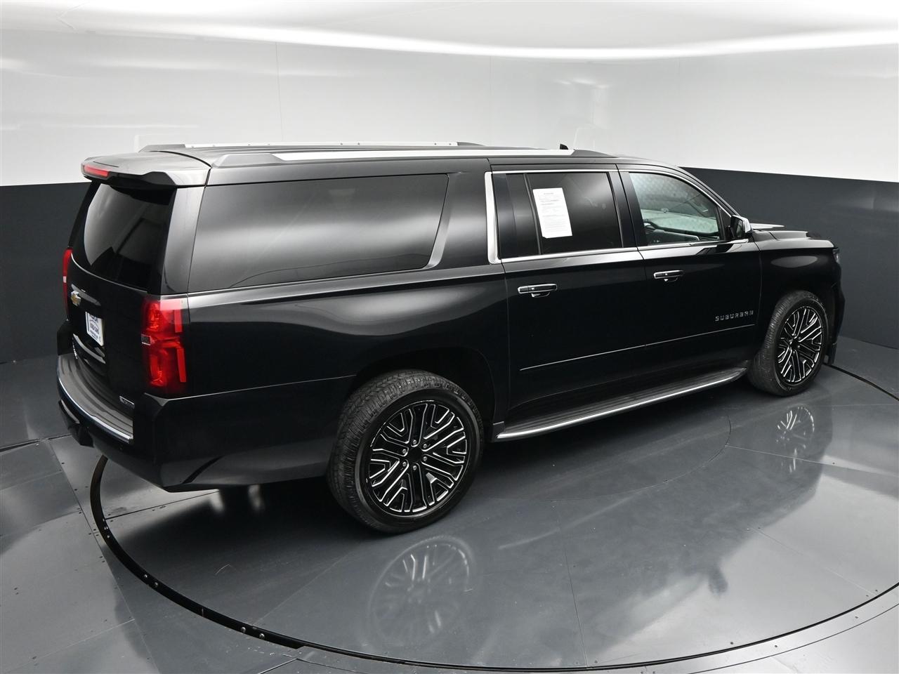 Chevrolet Suburban Premier 4WD 2018