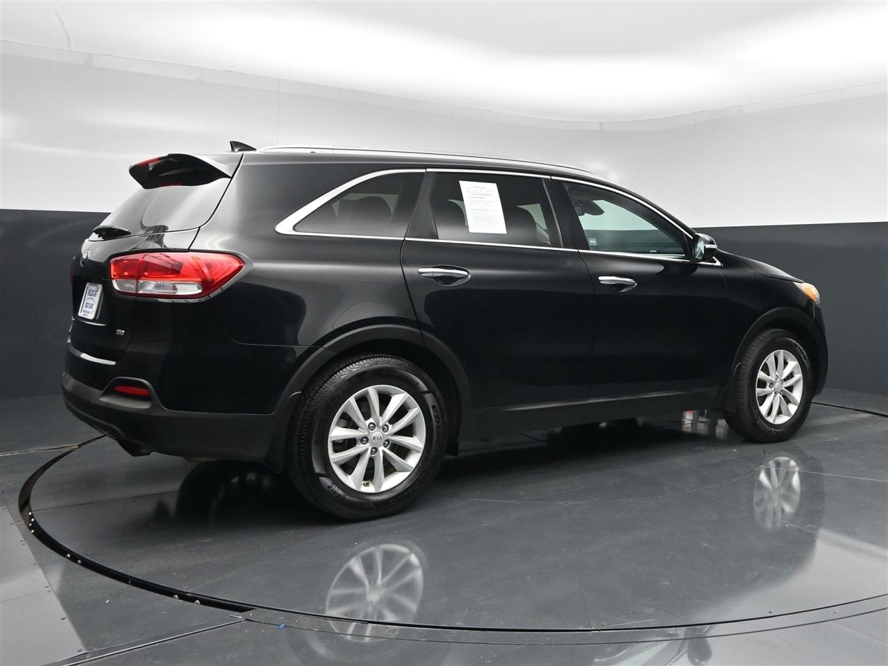 Kia Sorento LX 2WD 2017