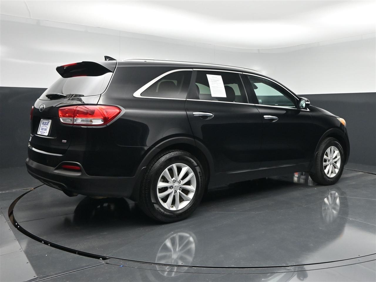 Kia Sorento LX 2WD 2017