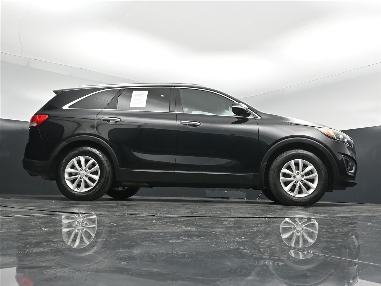 Kia Sorento LX 2WD 2017