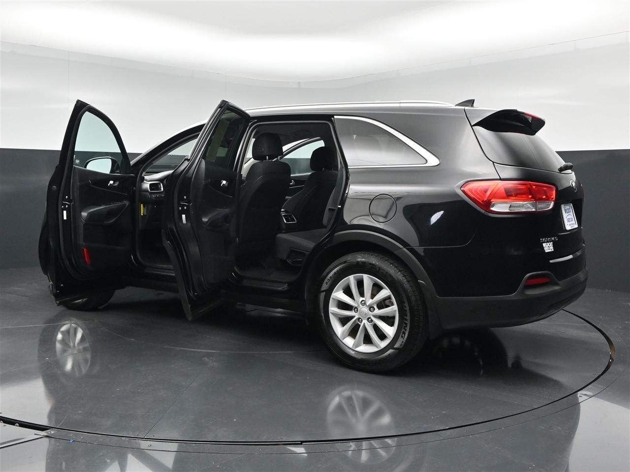 Kia Sorento LX 2WD 2017
