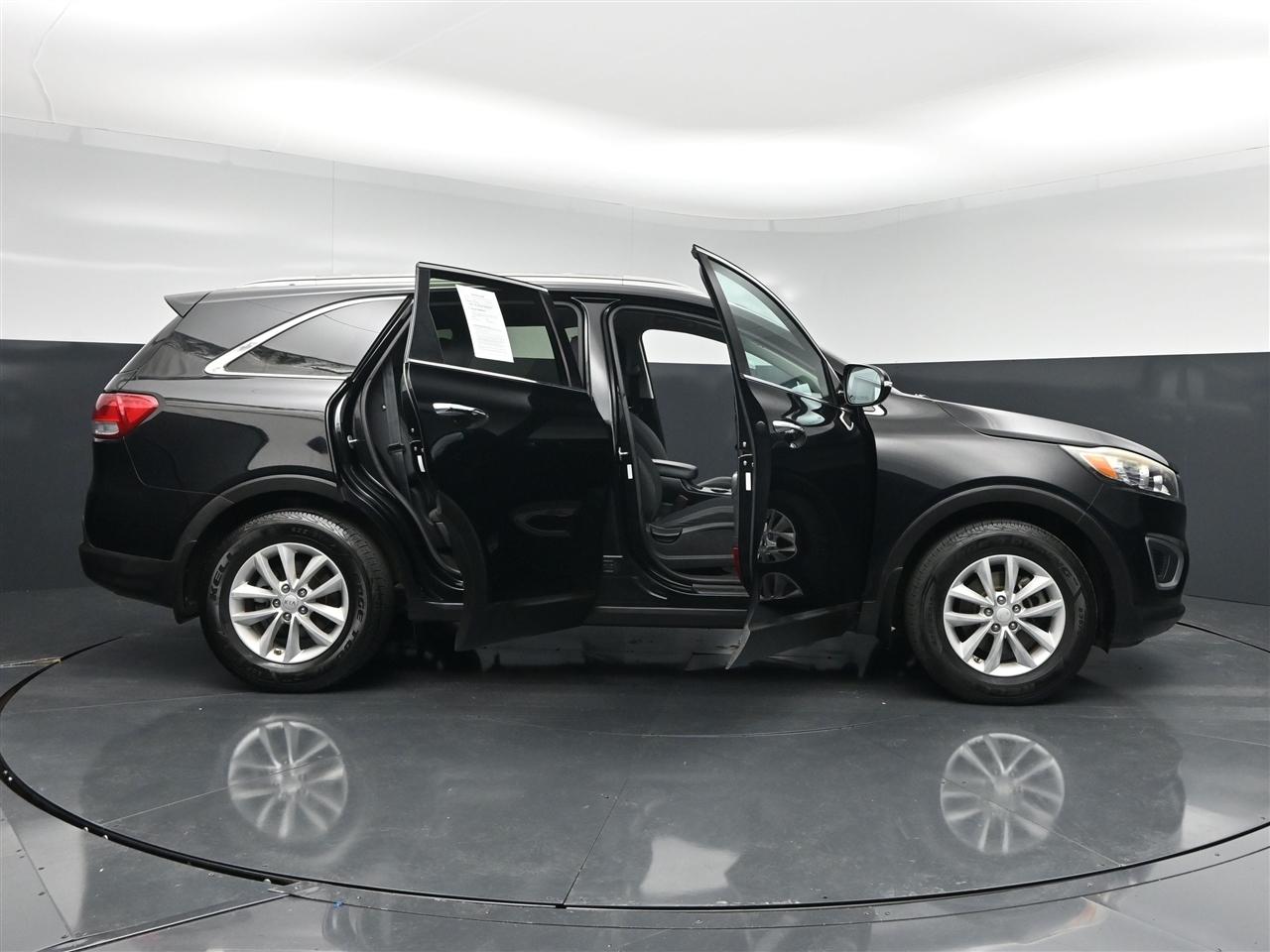 Kia Sorento LX 2WD 2017