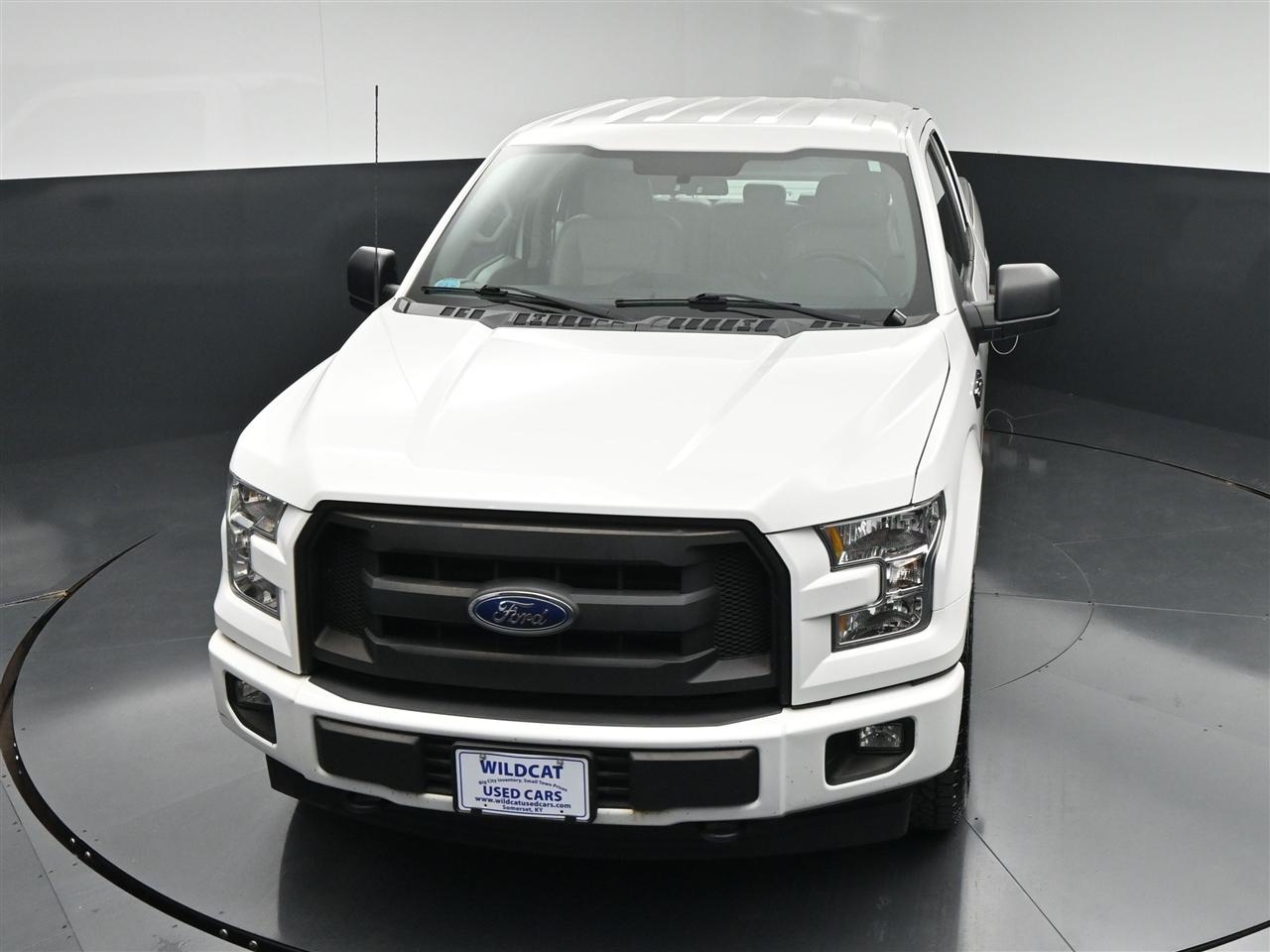 Ford F-150 XL SuperCab 8-ft. Bed 4WD 2017