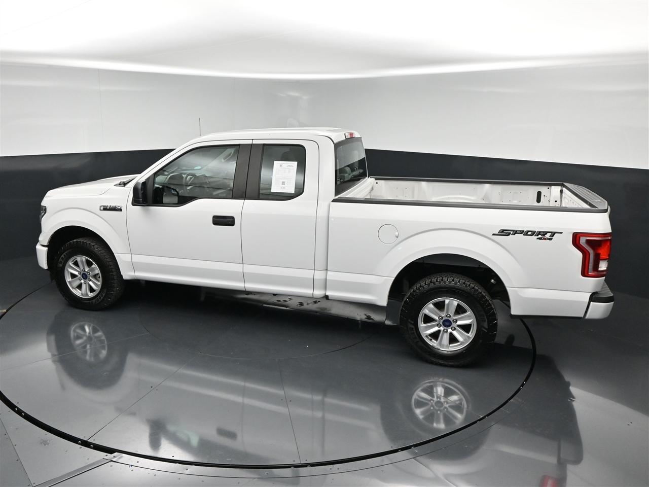 Ford F-150 XL SuperCab 8-ft. Bed 4WD 2017