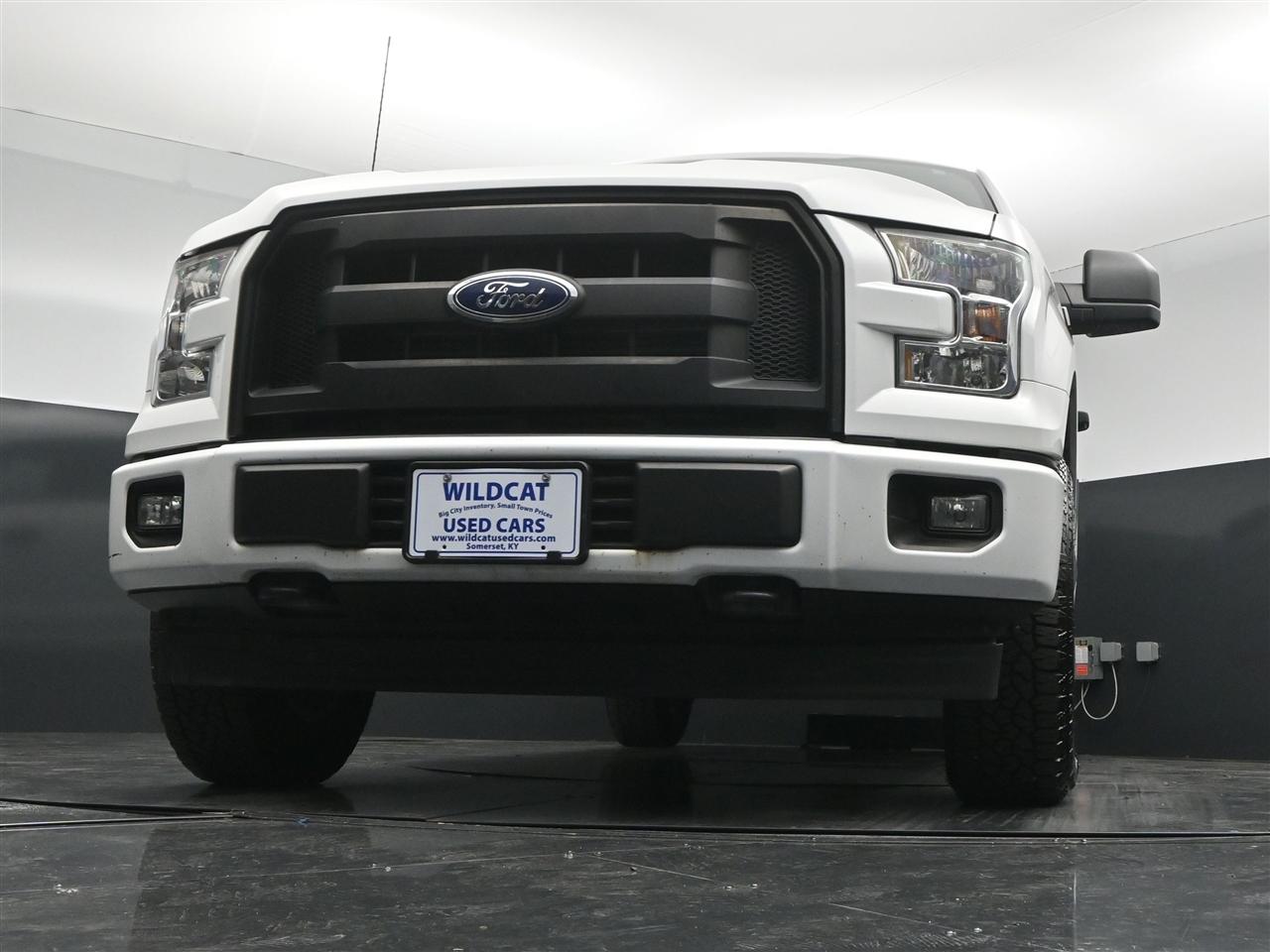 Ford F-150 XL SuperCab 8-ft. Bed 4WD 2017