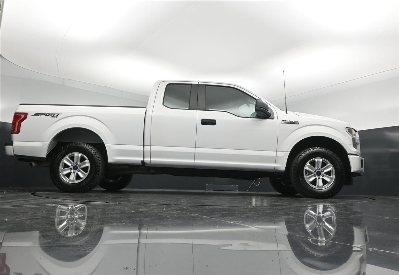 Ford F-150 XL SuperCab 8-ft. Bed 4WD 2017