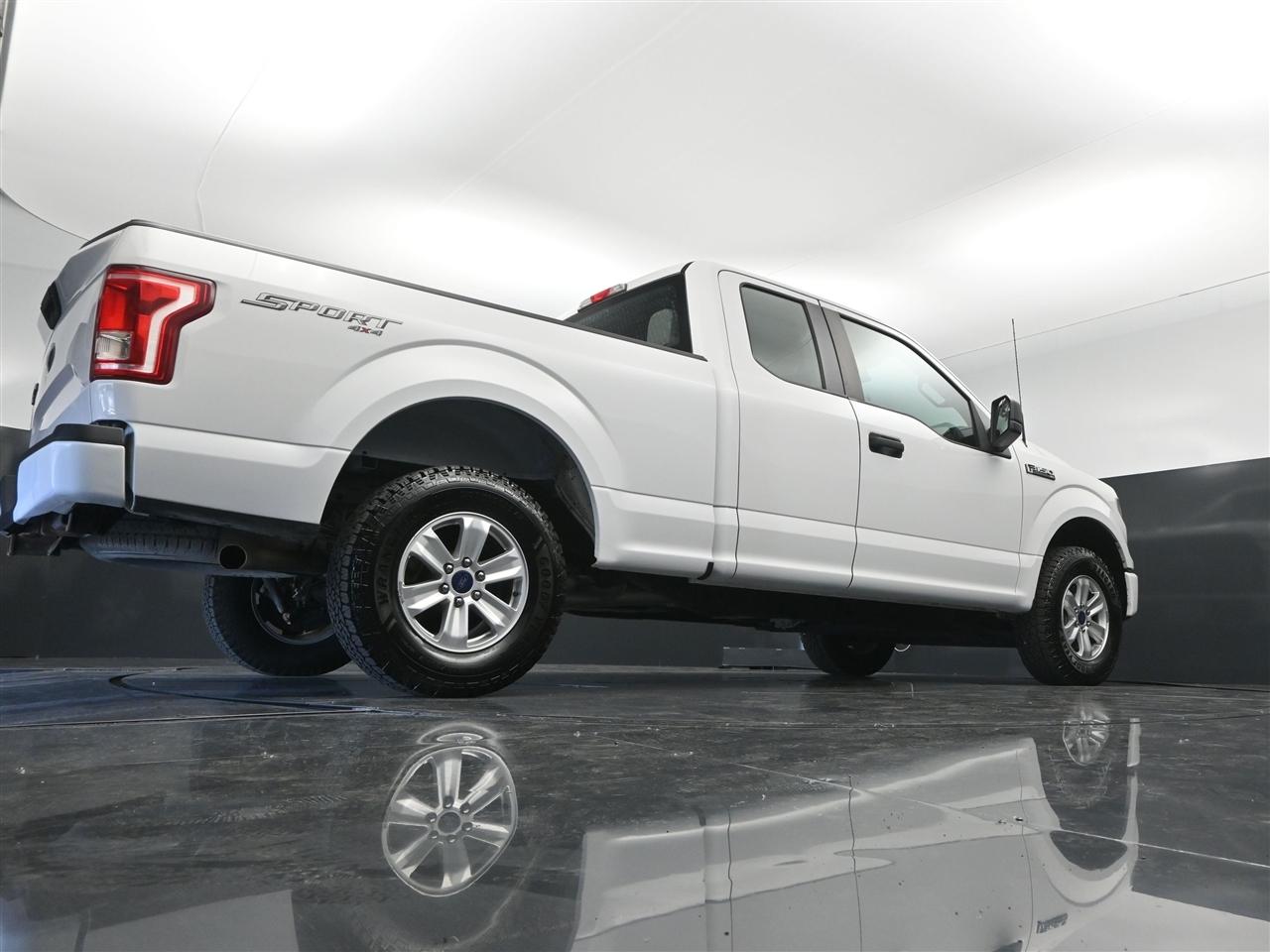 Ford F-150 XL SuperCab 8-ft. Bed 4WD 2017