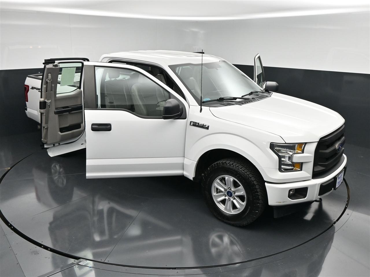 Ford F-150 XL SuperCab 8-ft. Bed 4WD 2017