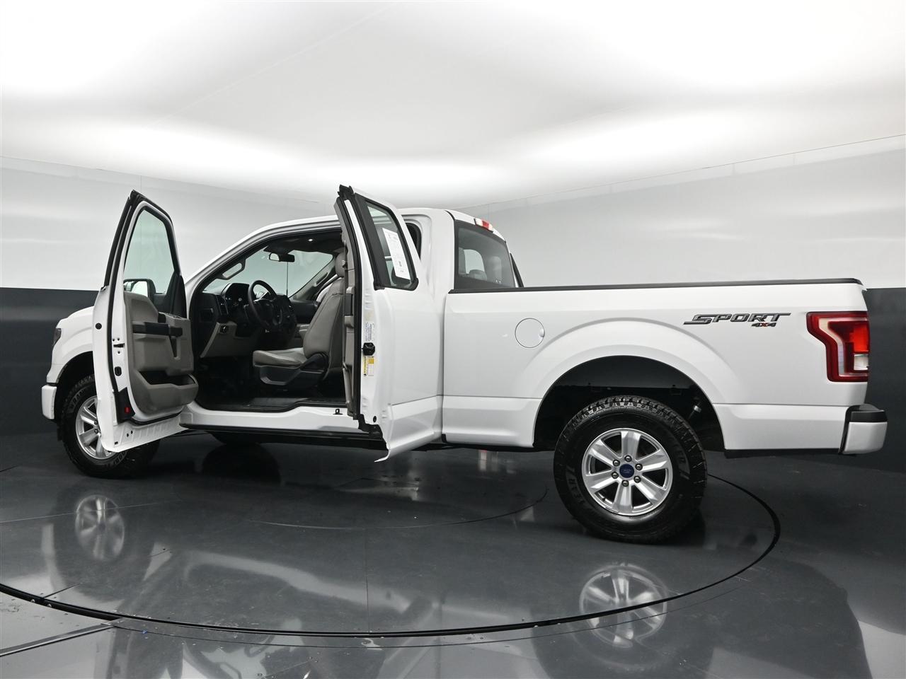 Ford F-150 XL SuperCab 8-ft. Bed 4WD 2017