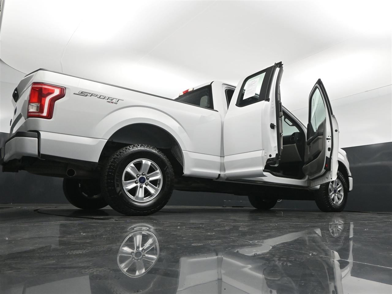 Ford F-150 XL SuperCab 8-ft. Bed 4WD 2017