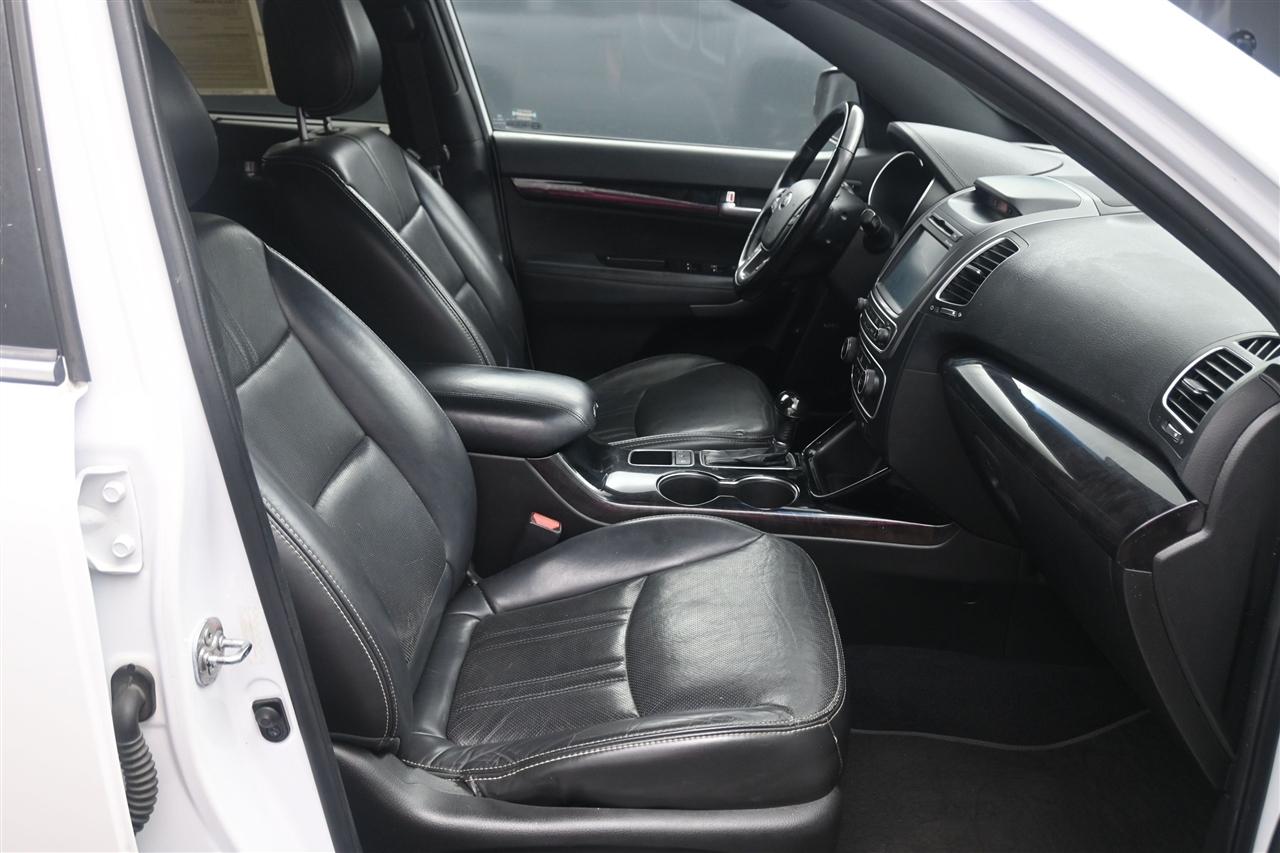 Kia Sorento Limited V6 AWD 2014