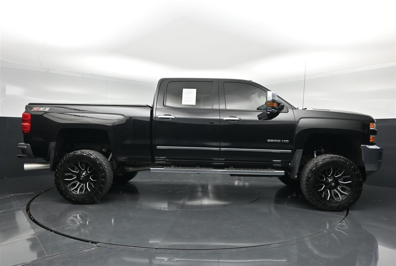 Chevrolet Silverado 2500HD LTZ Crew Cab 4WD 2015