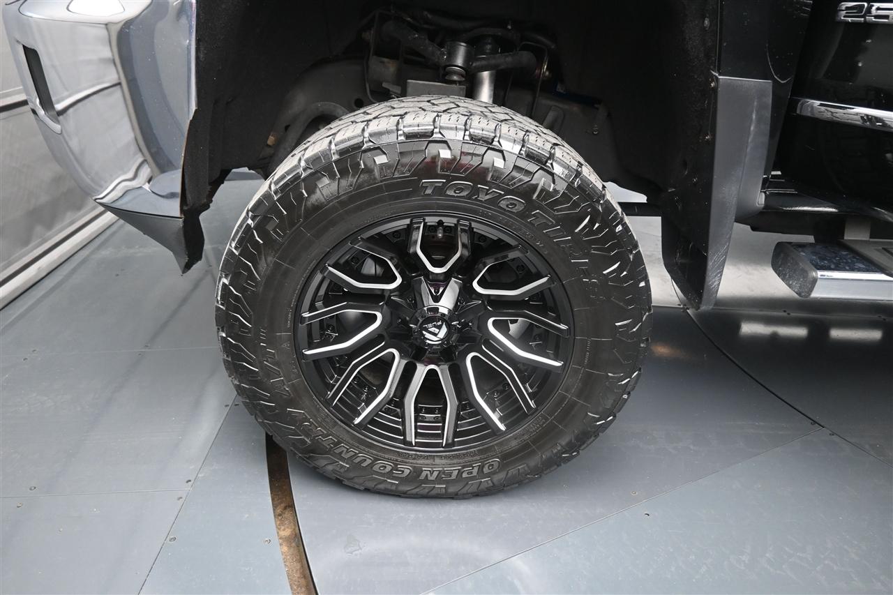 Chevrolet Silverado 2500HD LTZ Crew Cab 4WD 2015