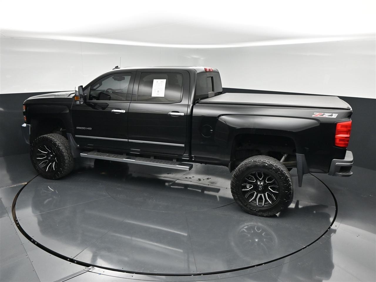 Chevrolet Silverado 2500HD LTZ Crew Cab 4WD 2015