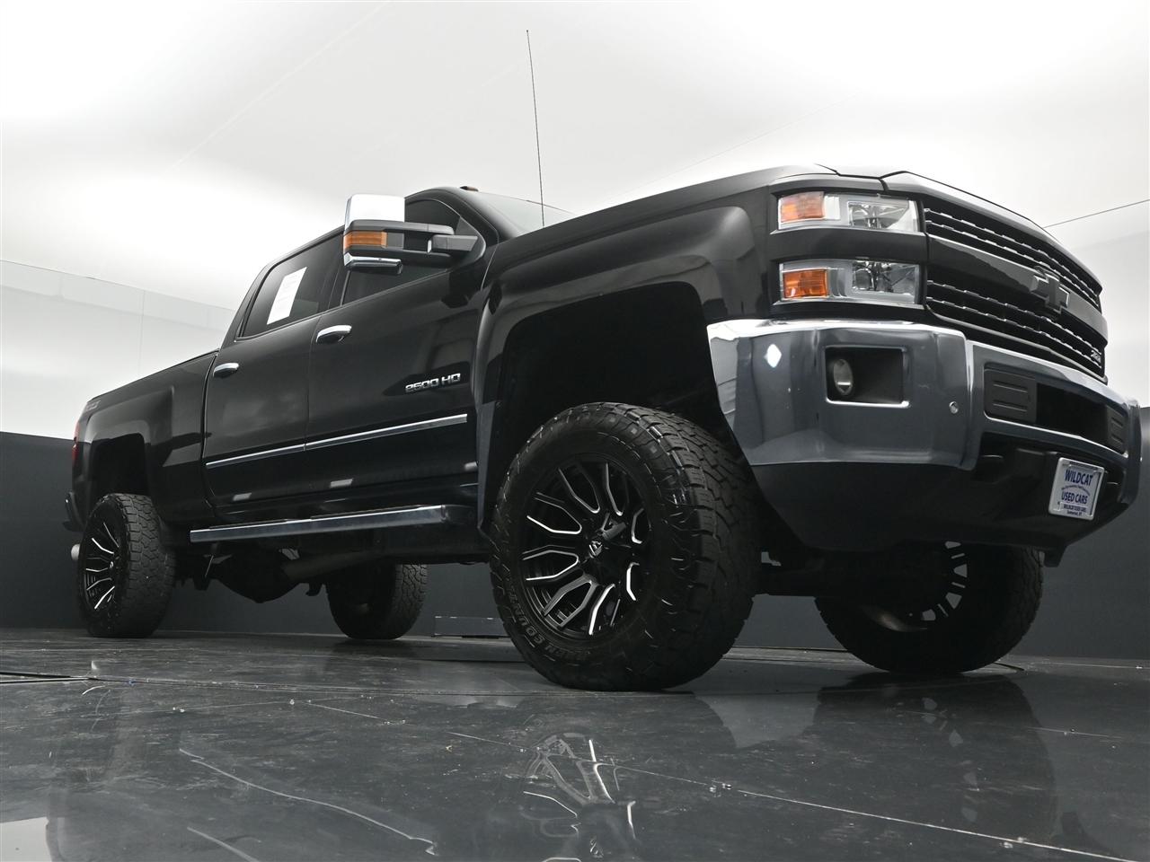 Chevrolet Silverado 2500HD LTZ Crew Cab 4WD 2015