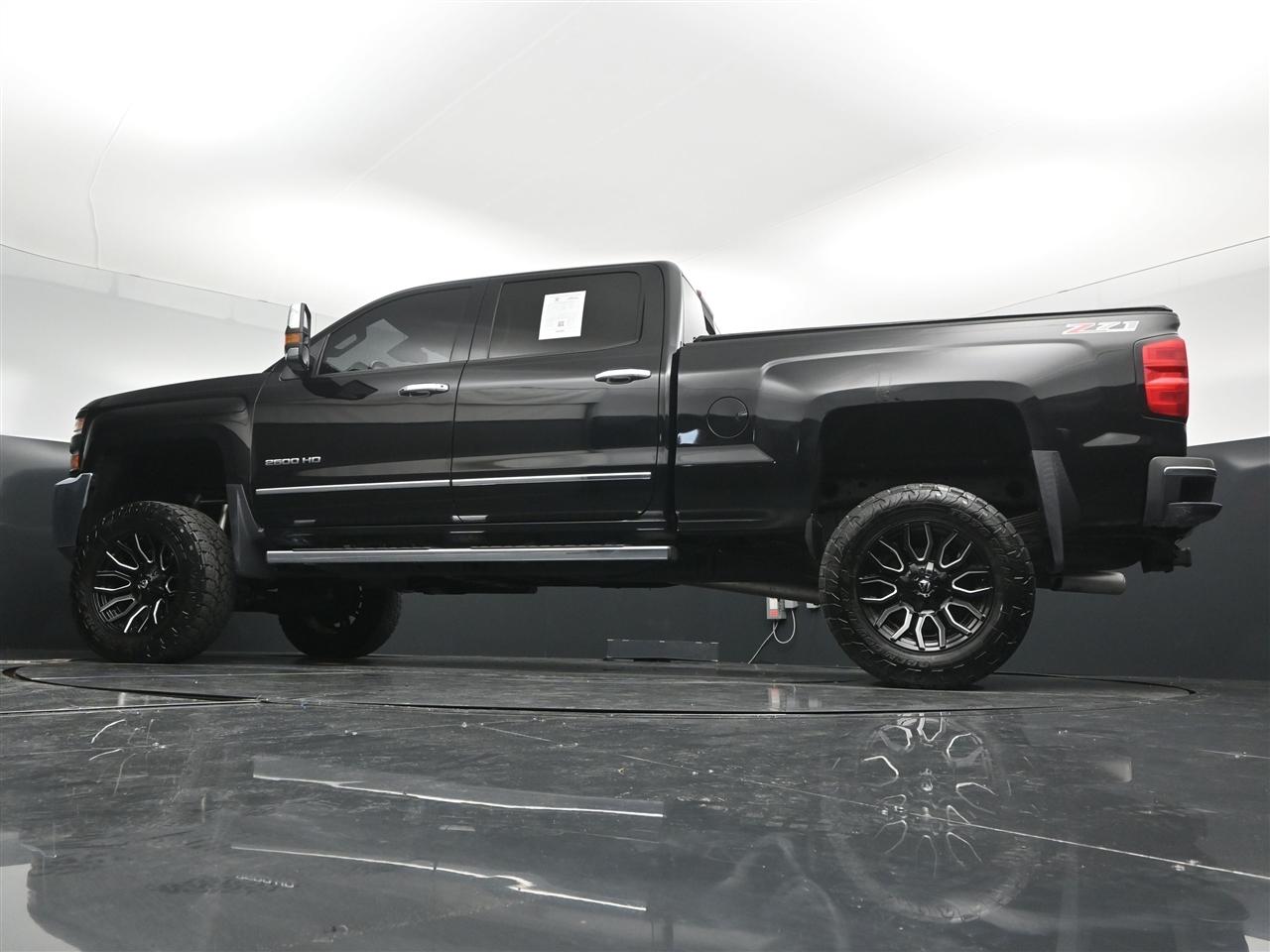 Chevrolet Silverado 2500HD LTZ Crew Cab 4WD 2015