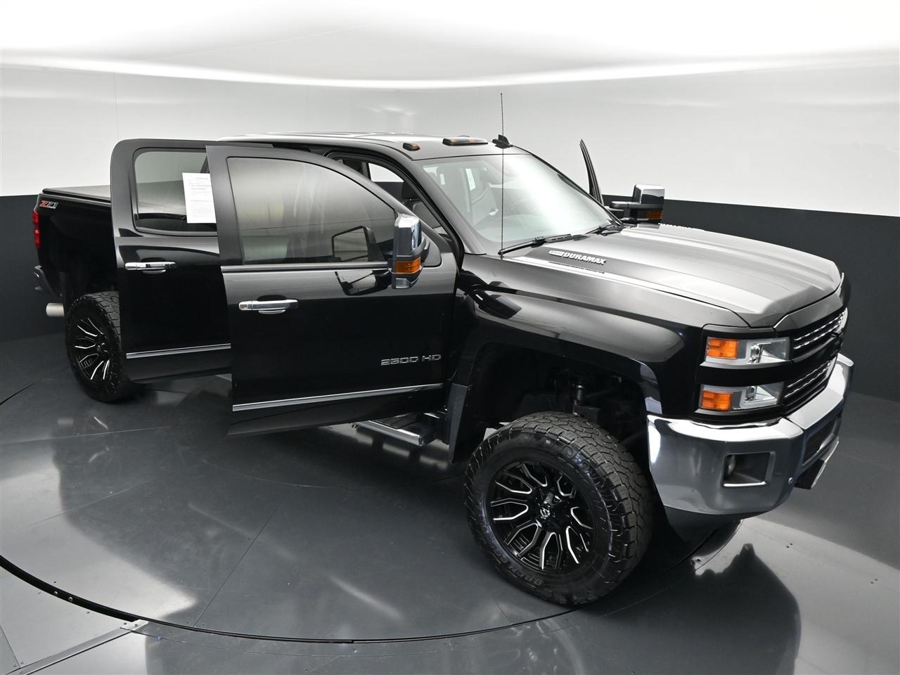 Chevrolet Silverado 2500HD LTZ Crew Cab 4WD 2015