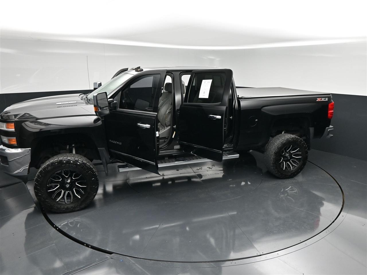 Chevrolet Silverado 2500HD LTZ Crew Cab 4WD 2015