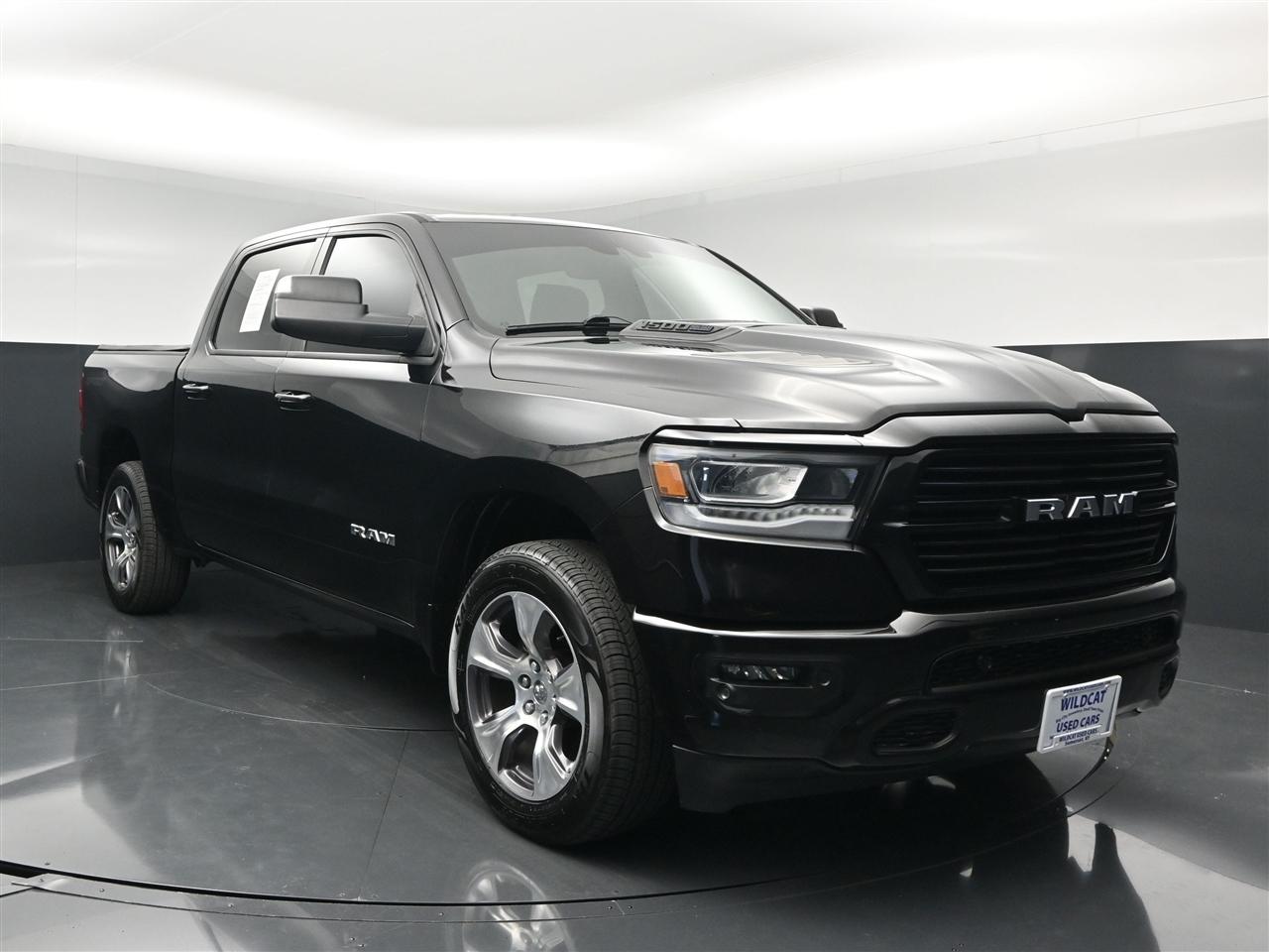 RAM 1500 Laramie Crew Cab SWB 4WD 2023