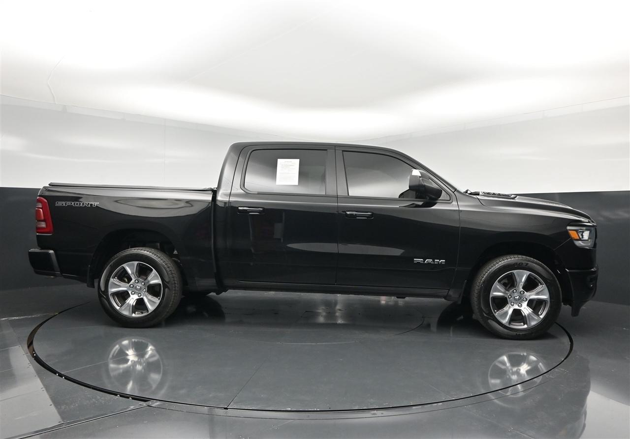 RAM 1500 Laramie Crew Cab SWB 4WD 2023