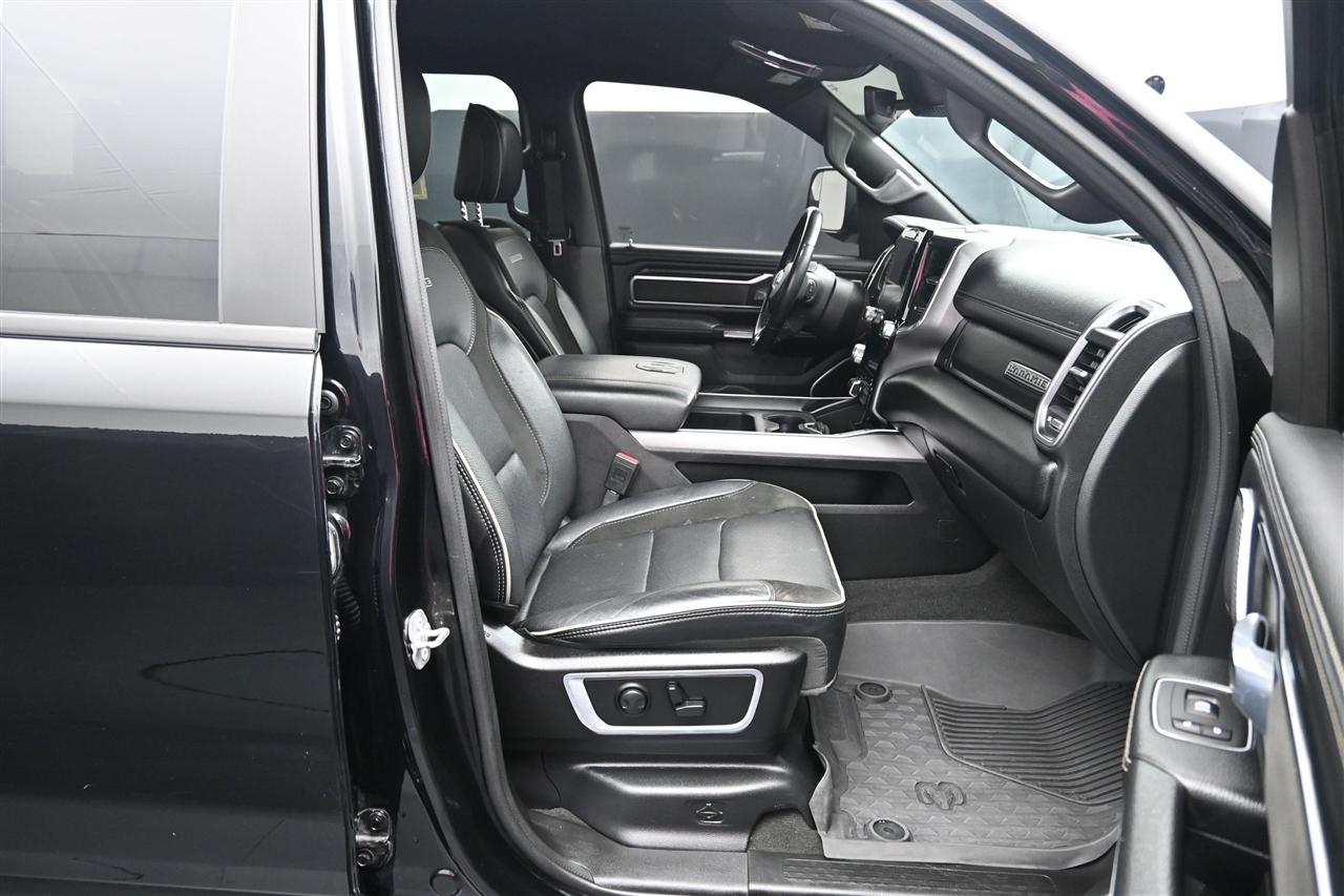 RAM 1500 Laramie Crew Cab SWB 4WD 2023