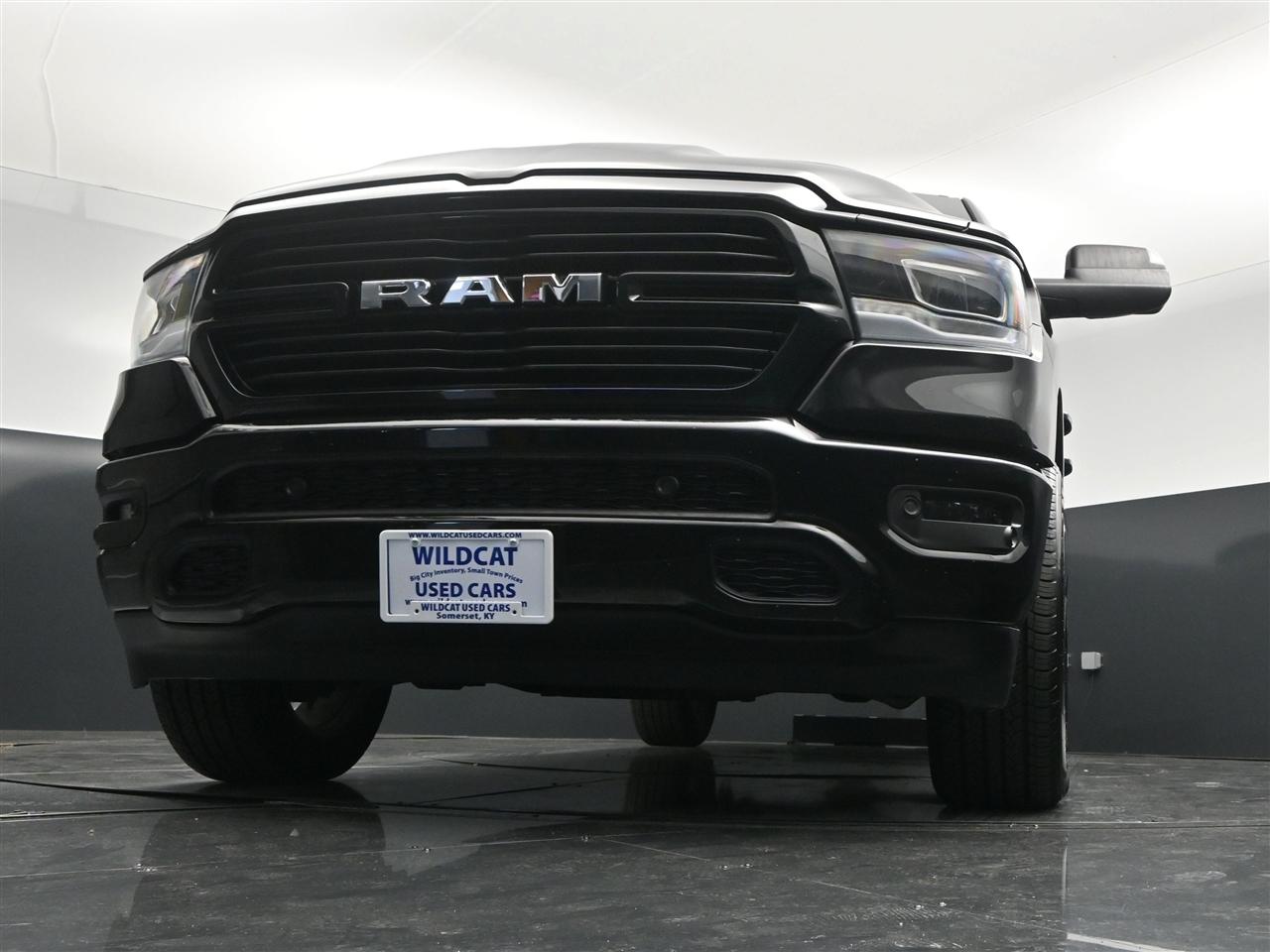 RAM 1500 Laramie Crew Cab SWB 4WD 2023