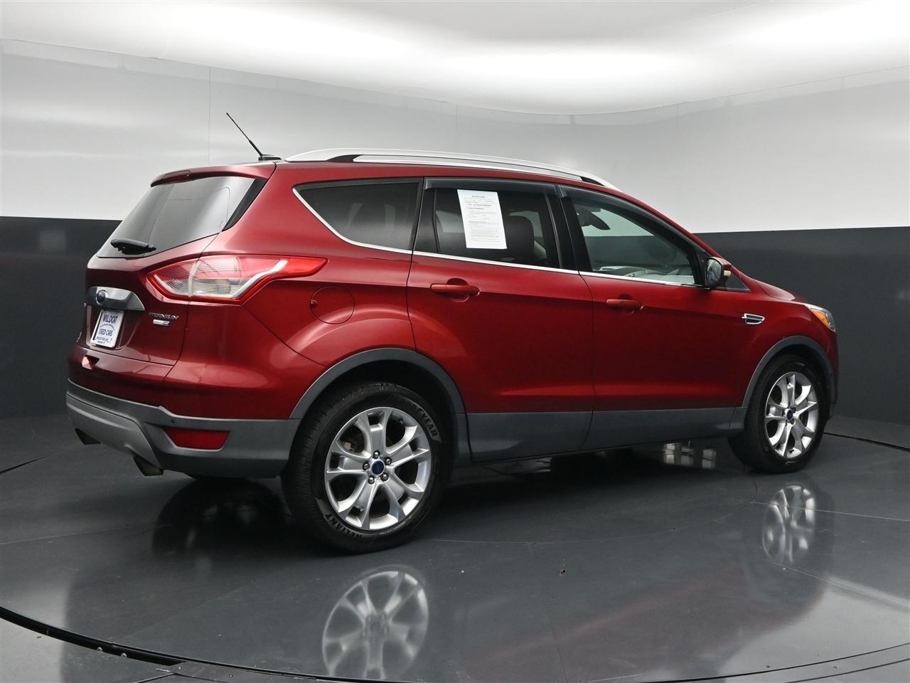 Ford Escape Titanium 4WD 2016