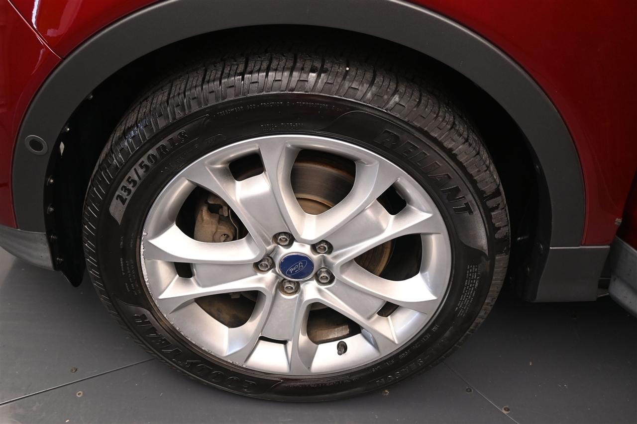 Ford Escape Titanium 4WD 2016