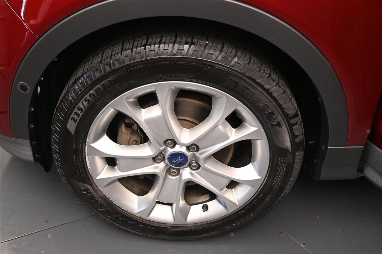 Ford Escape Titanium 4WD 2016