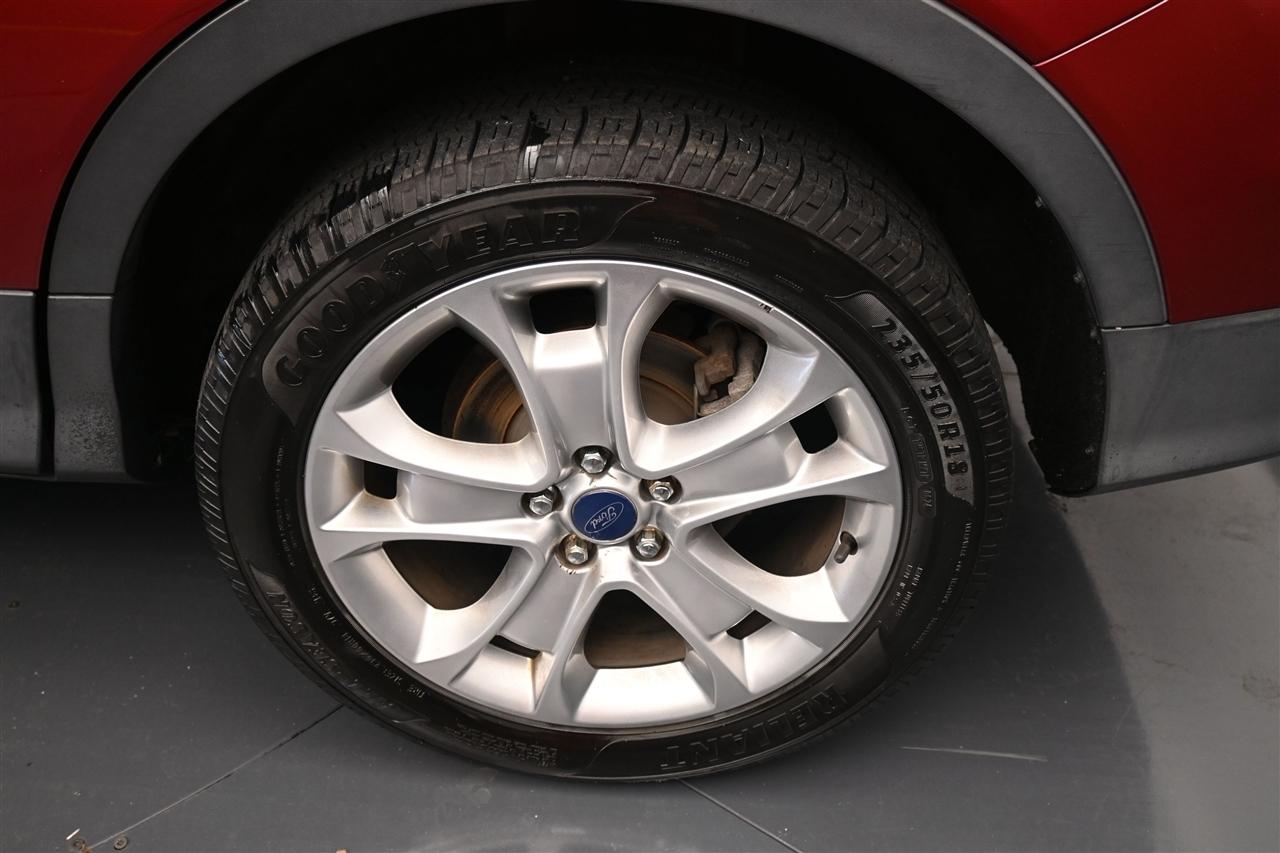 Ford Escape Titanium 4WD 2016