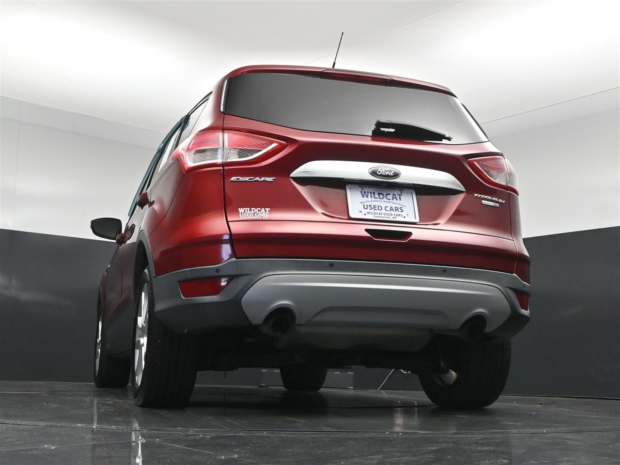 Ford Escape Titanium 4WD 2016